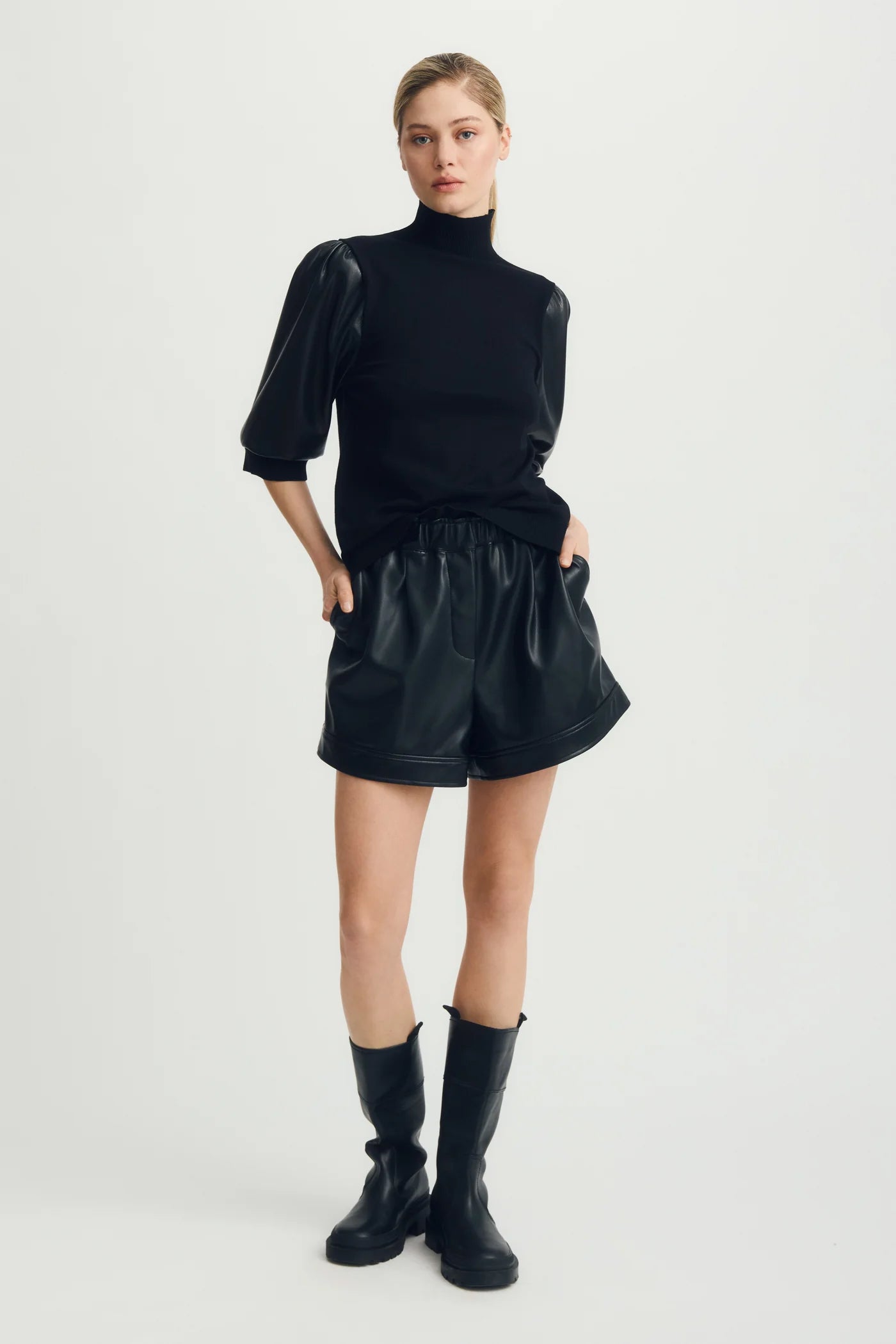 melissa-nepton-ilsa-sweater-black-momentis-f251527kvblk_1.jpg